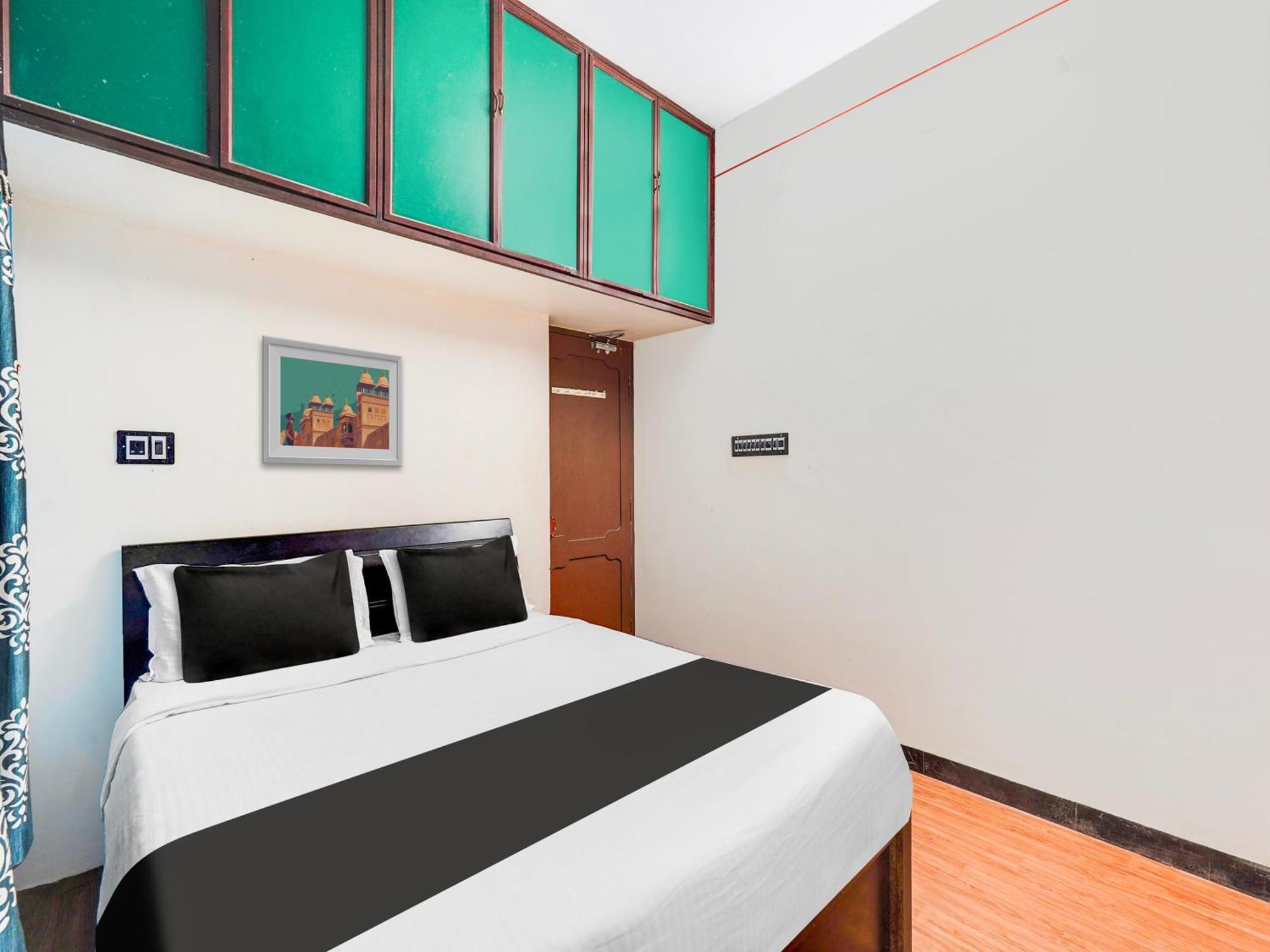 Hotel O Lawspet Puducherry Buitenkant foto